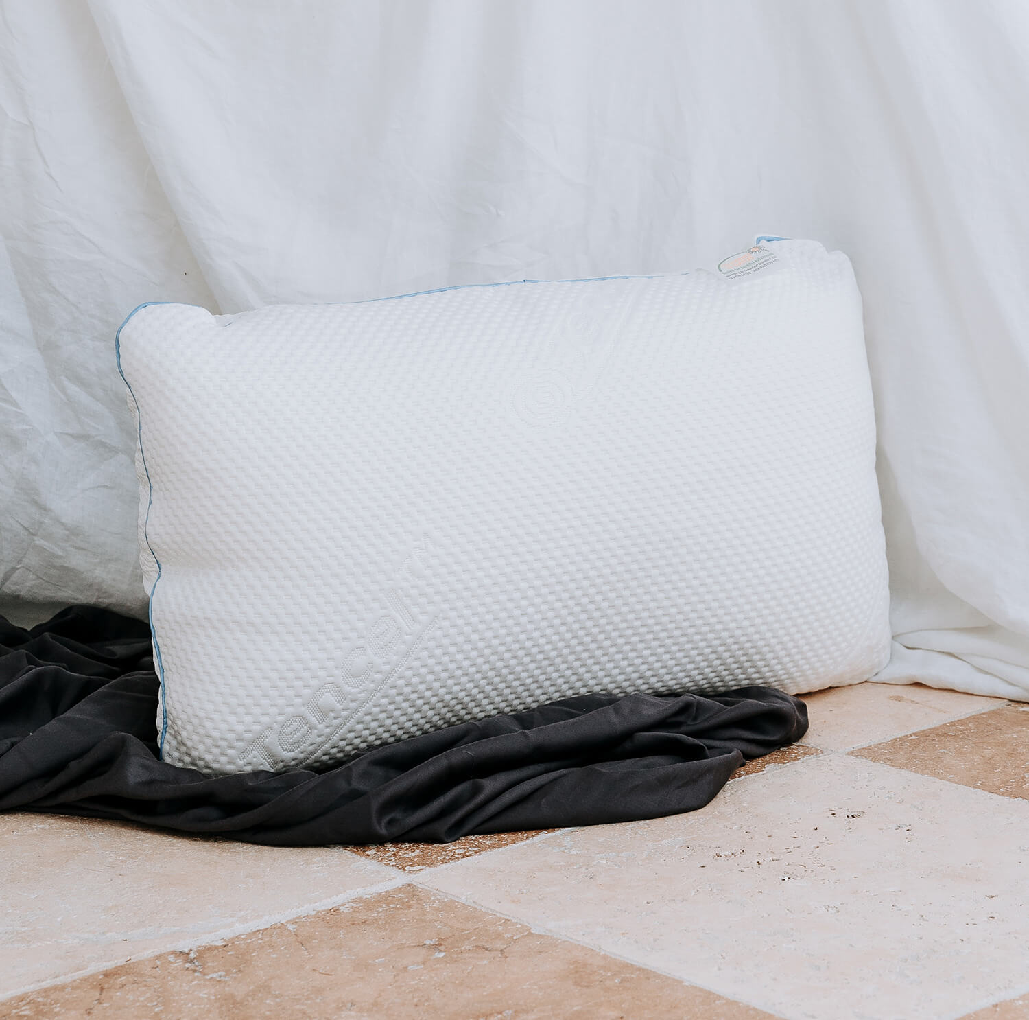 CoolTouch Flip Ice Ingeo Pillow